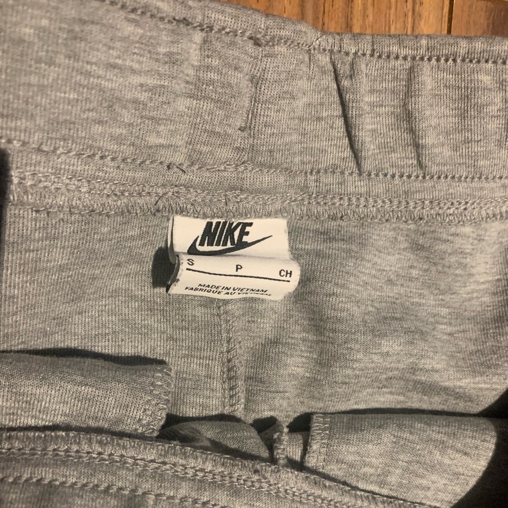Nike Tech fleece pants Small